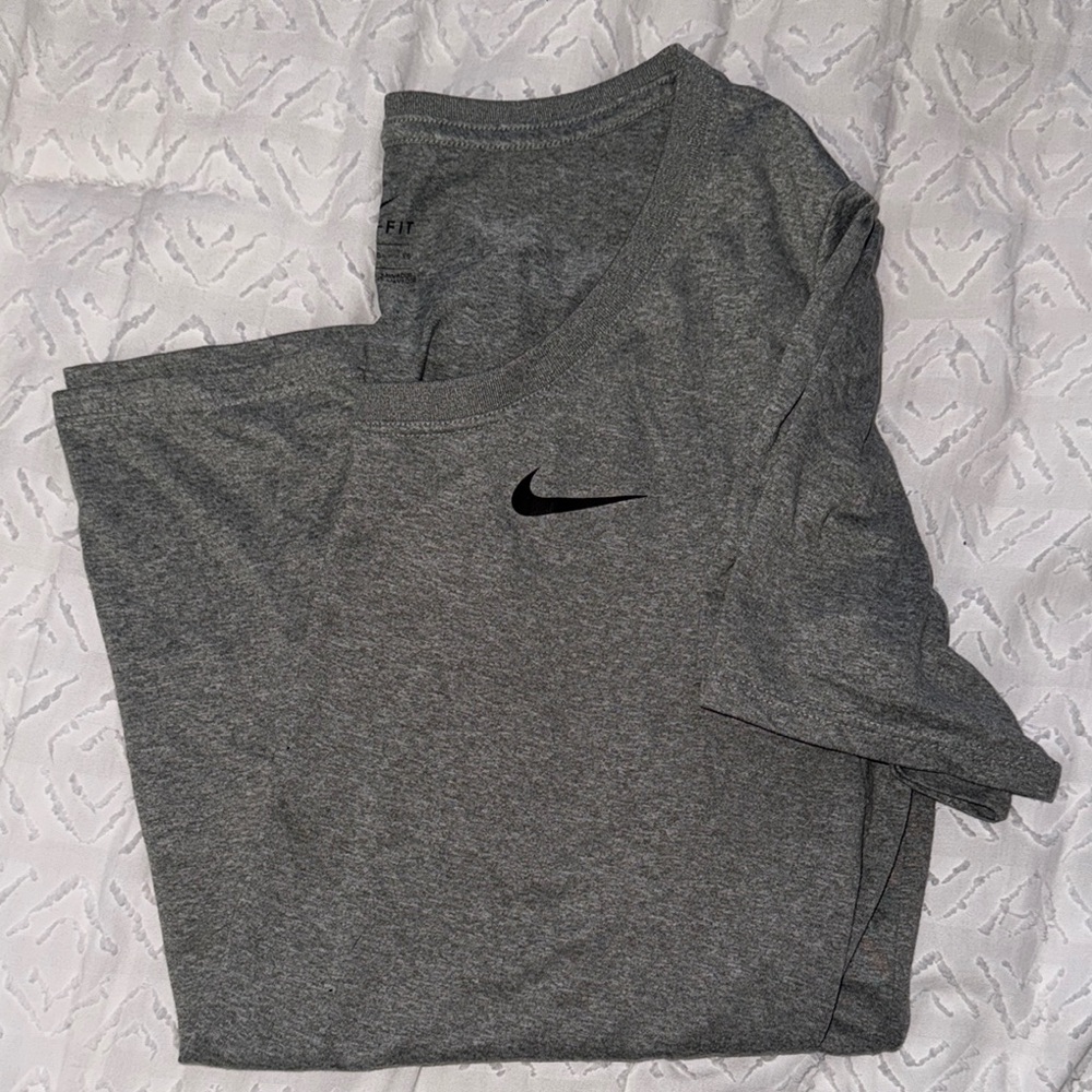 Nike Gray T-Shirt
